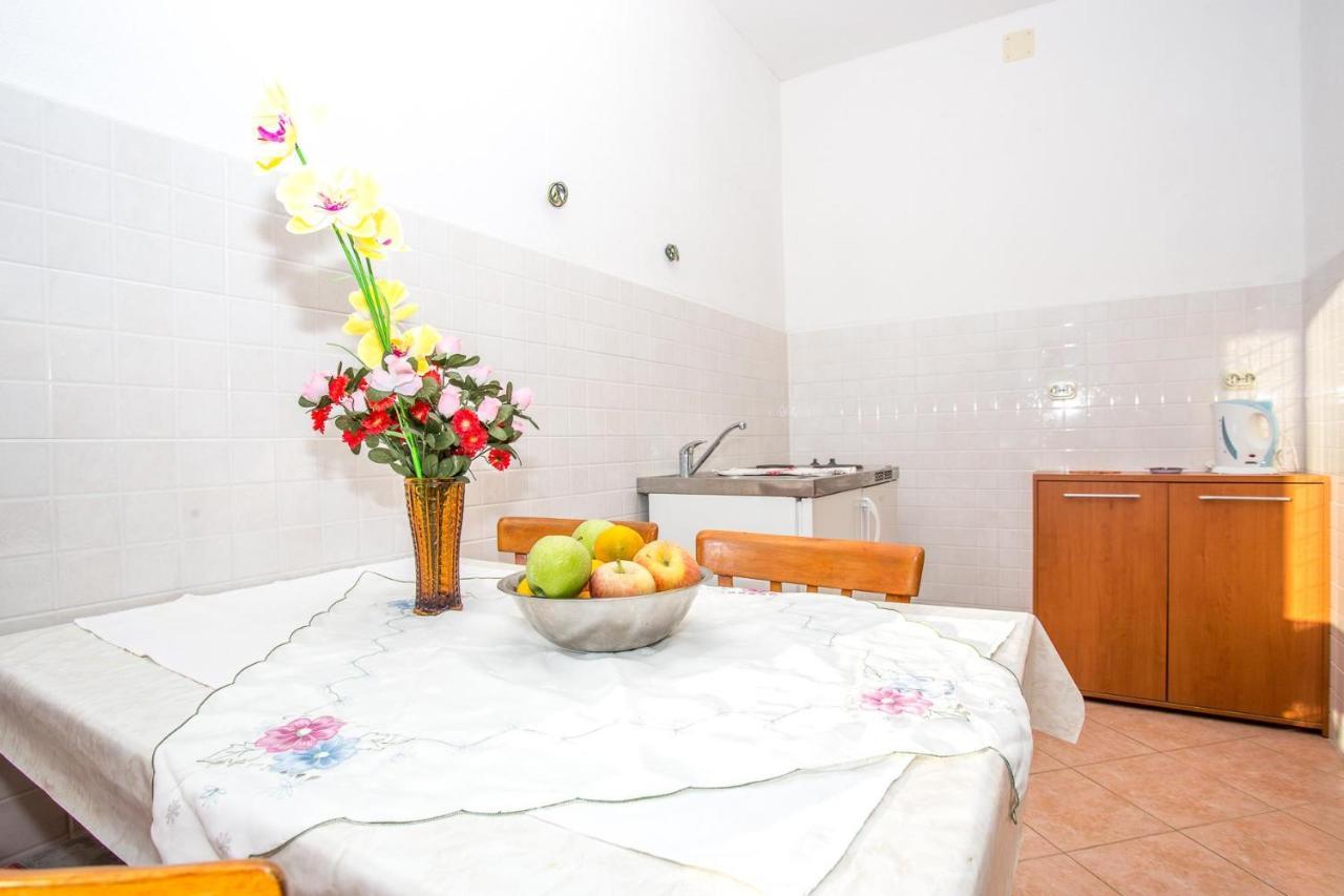 Apartments Nuic 748 Makarska Luaran gambar